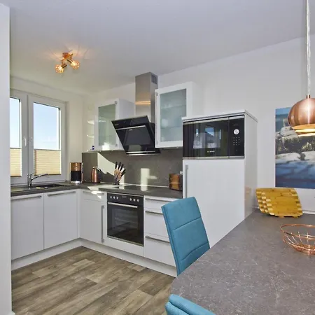 Mit Meerblick Und Terrasse, Gratis Nutzung Vom Ahoi Erlebnisbad Und Sauna In Sellin - Meeresblick 62 Apartamento Goehren (Ruegen)