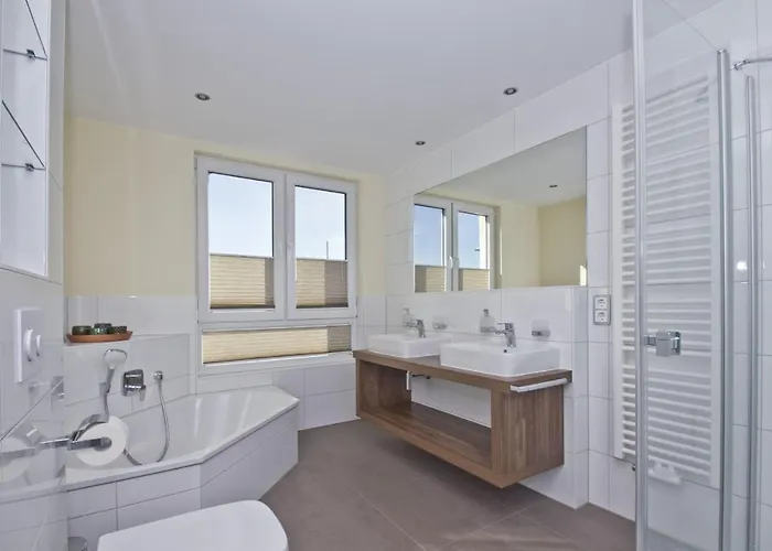 Meeresblickresidenzen Ferienwohnung Nr 62 Mit Sauna- Und Schwimmbadnutzung Im Ahoi Sellin * 奥斯特巴德·哥伦